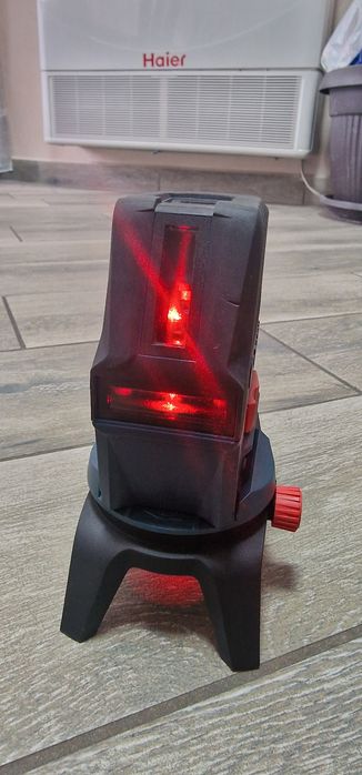 лазерен нивелир BOSCH GCL 2-50 C