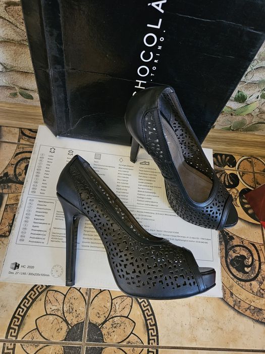 Pantofi de damă, cu toc, din piele naturală