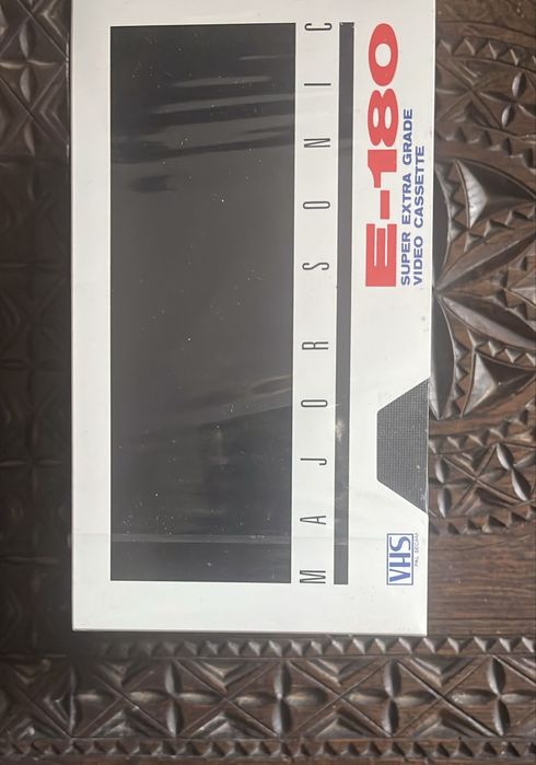 Casete VHS noi, sigilate, E-180, 4 bucati