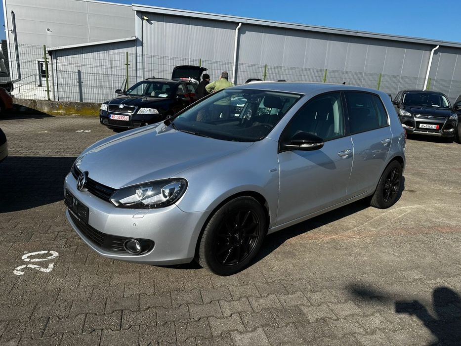 Volkswagen Golf 6 Match DSG - 2.0 TDI 140Cp E5 - Xenon * LED * Piele