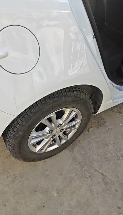 Шевроле Кобальт 4, 23-24 г, свой. Продам