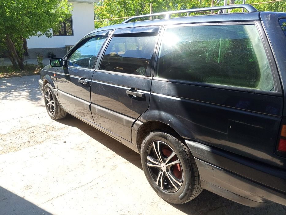 Пассат б3 универсал..