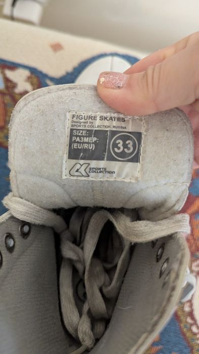 Продам коньки для девочки