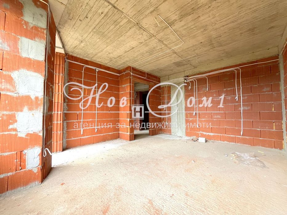 Продава се Двустаен апартамент в София, Надежда 4 - 56 кв.м за 1658 €/кв.м - Снимка #1