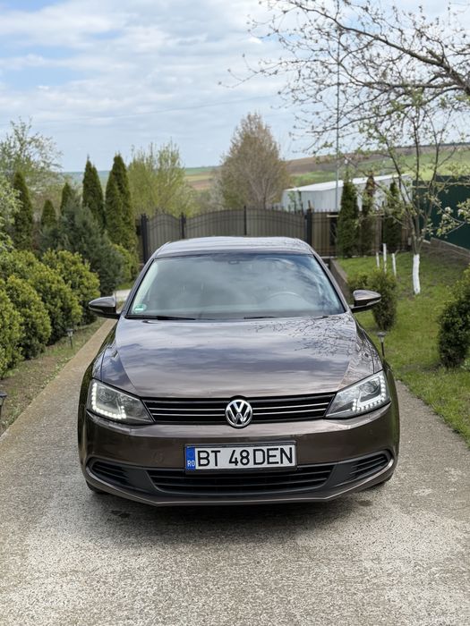 VOLKSWAGEN Jetta 2013 — imagine 2