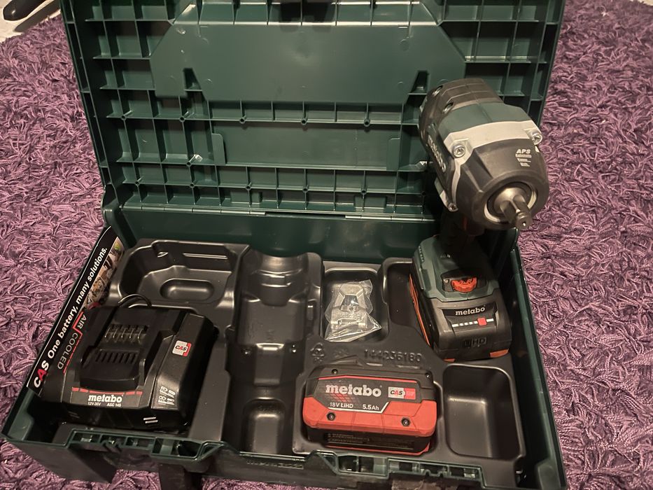 Vând mașină cu impact Metabo SSW 18 LTX 800 BL nouă