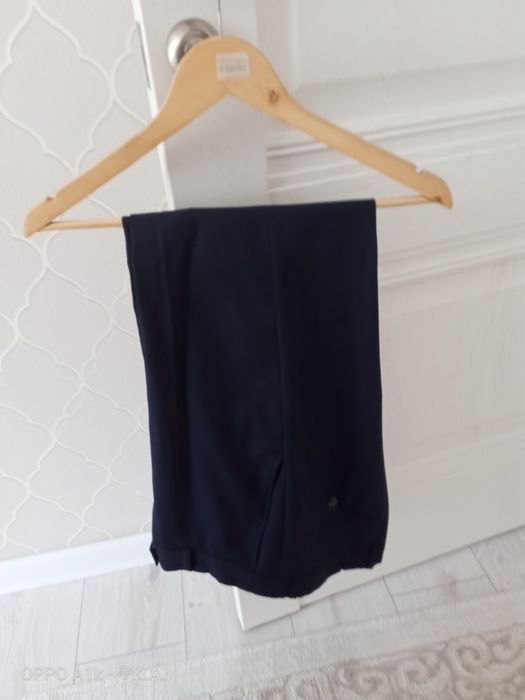 Пиджак и брюки для школы.