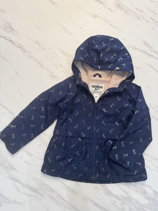 Продаю детские куртки