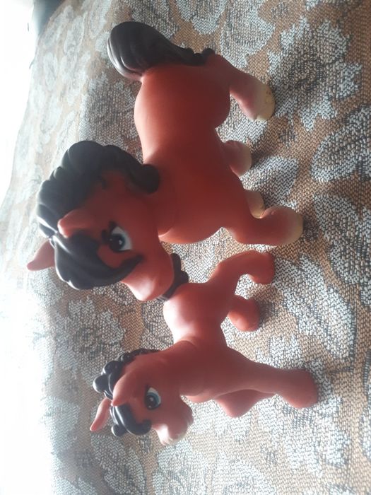 Игрушечные Лошадь с жеребенком