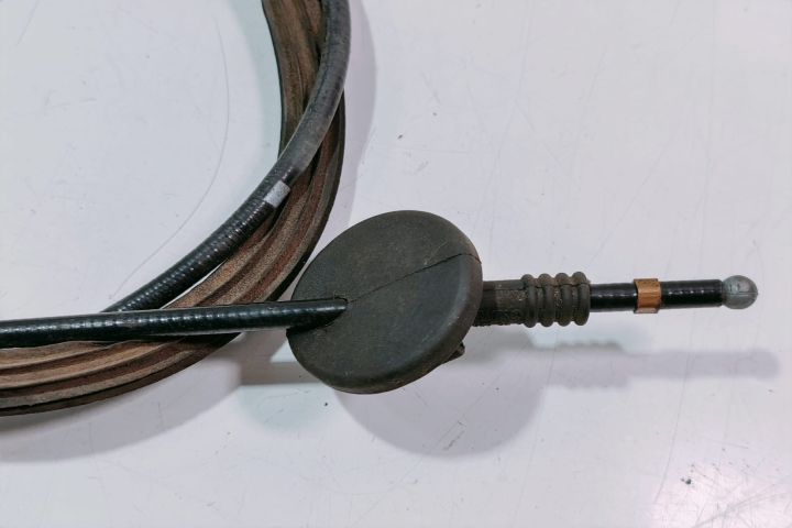 Cablu  Deschidere Capota  1T0823535D Volkswagen VW Touran prima gener