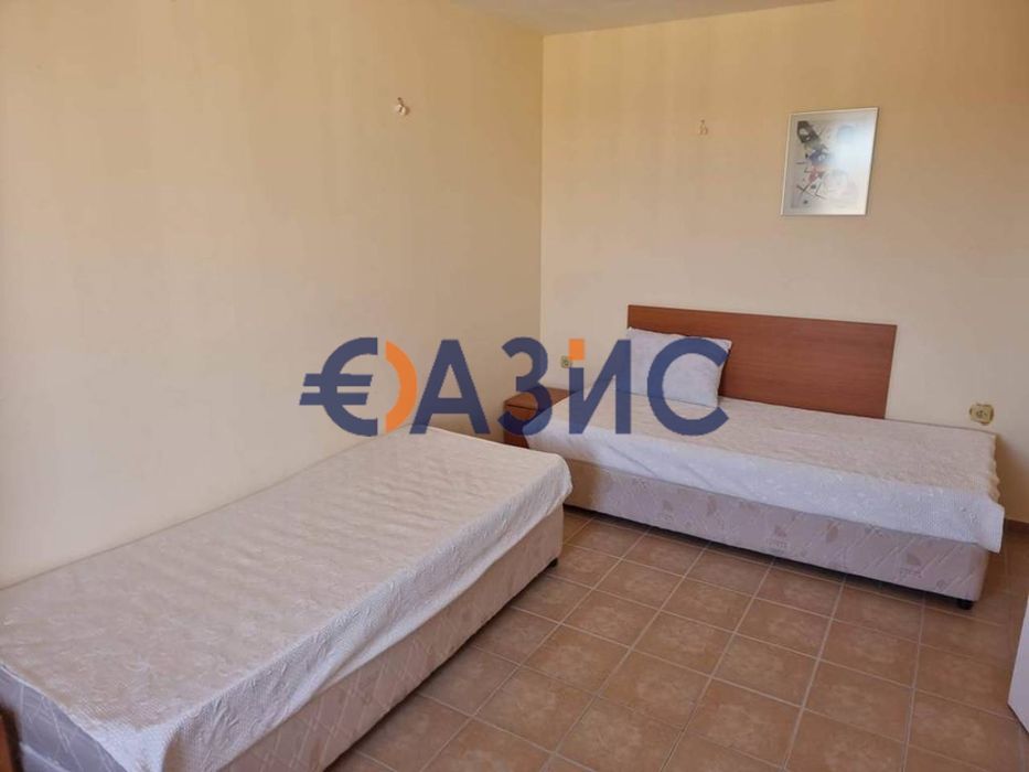 Продава се Тристаен апартамент в к.к. Слънчев бряг - 115 кв.м за 466 €/кв.м - Снимка #4