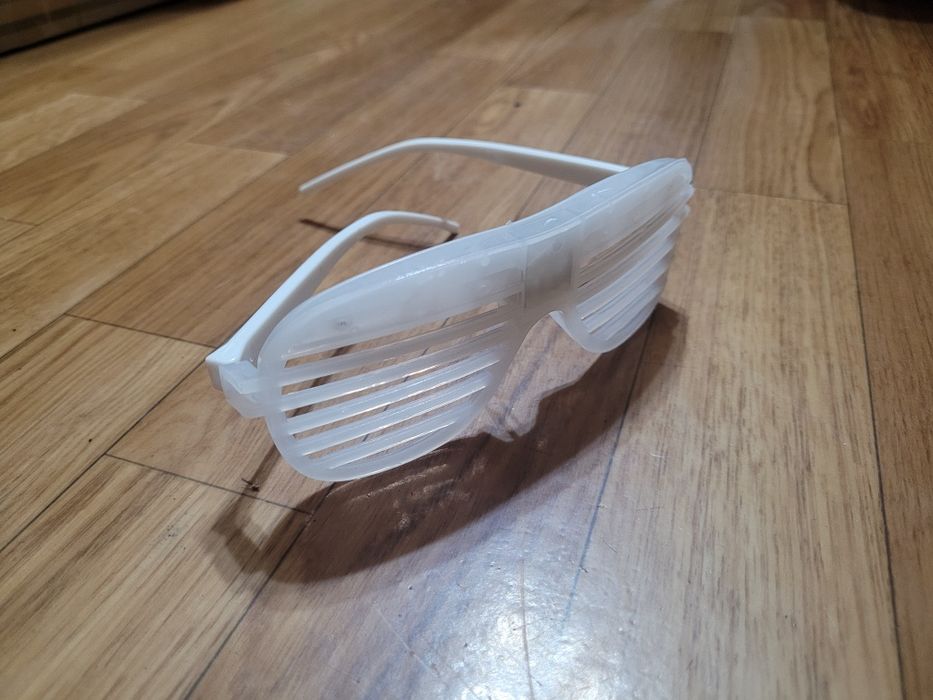 Очки карнавальные (4 расцветки)