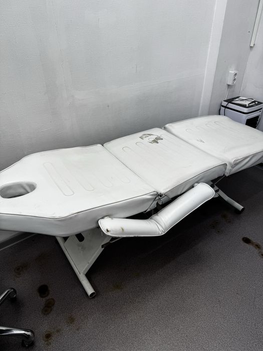 Кушетка доя наращивания ресниц