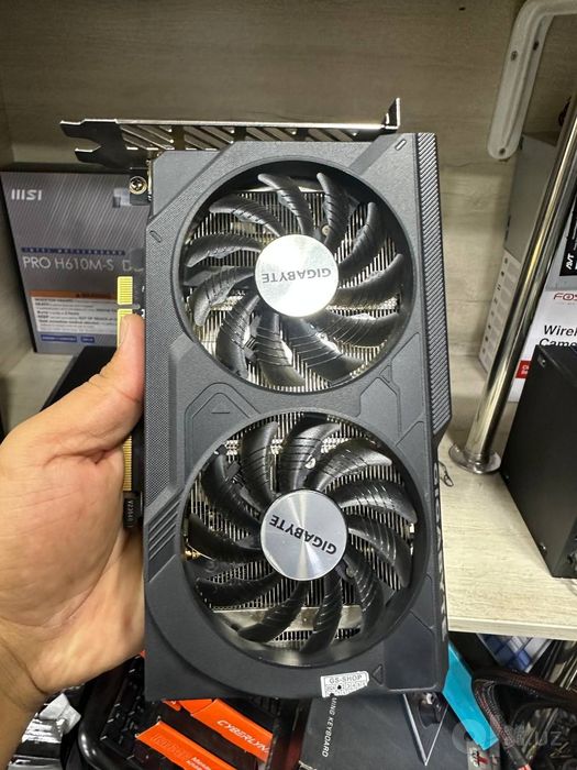 Rtx 3050 8gb rtx 4060 8gb