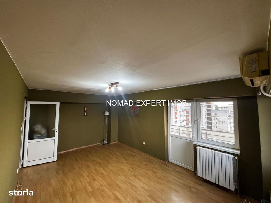 Apartament 3 camere 73,5 mp utili si balcon 7 mp zona Spital