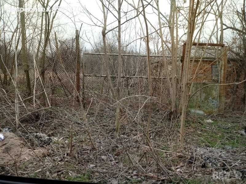 Продавам парцел в гр. Шабла в регулация равен ток вода с асфалтов път