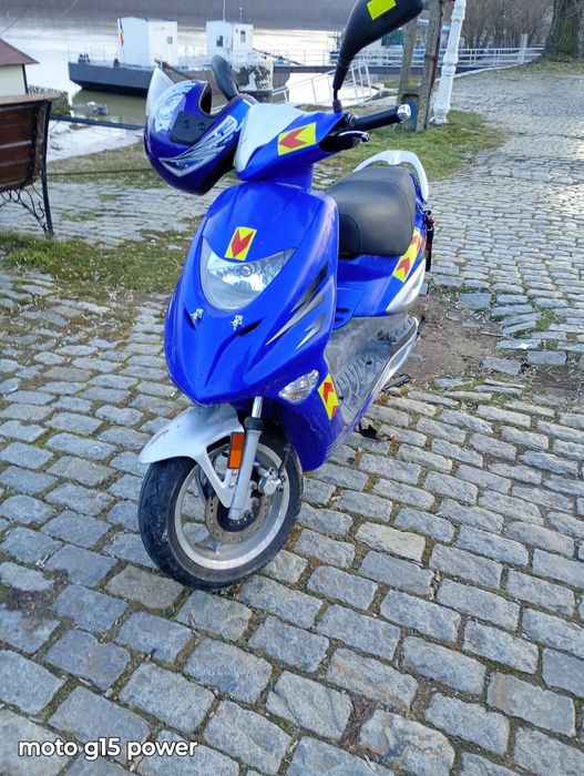 Scuter 2t motorizare Minarelli 50cc