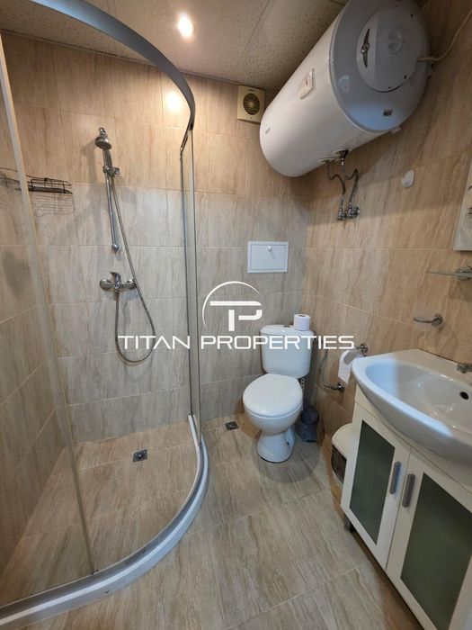 Дава се под наем Едностаен апартамент в Бургас, Център - 25 кв.м за 306 € - Снимка #3