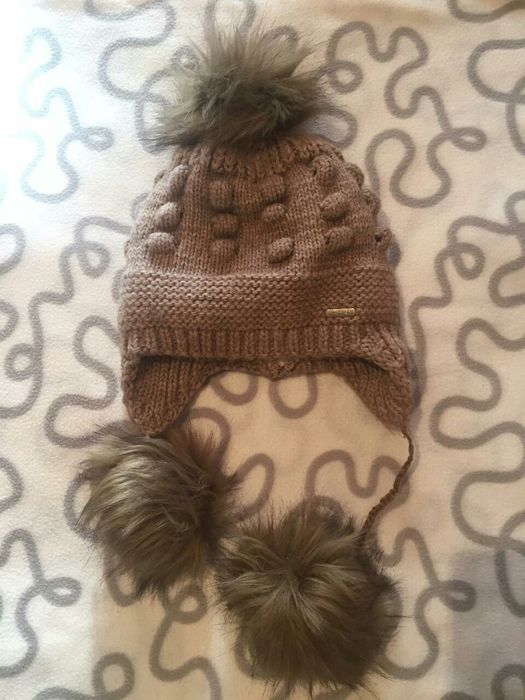 Зимняя шапка на девочку
