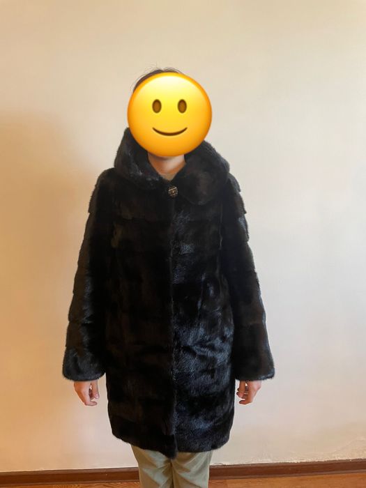 Продам Норковую шубу
