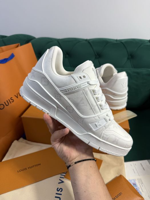 Adidasi Louis Vuitton piele naturala 100% Full Box colectie noua