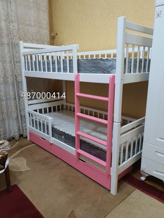 Двухьярусная кровать