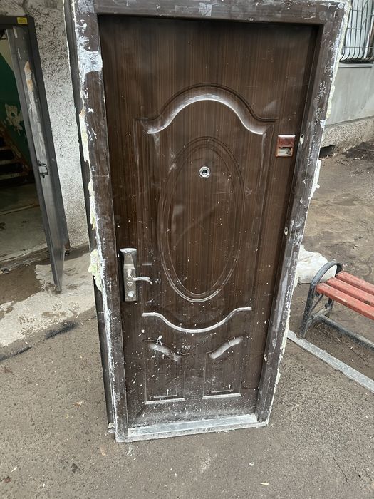 Входная дверь бу темир есик