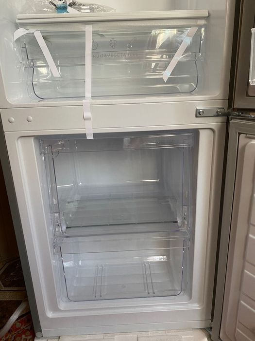 Холодильник новый