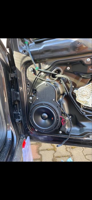 Electrician Auto ,Montez Amplificator, Subwoofer, Casetofon,Navigatie