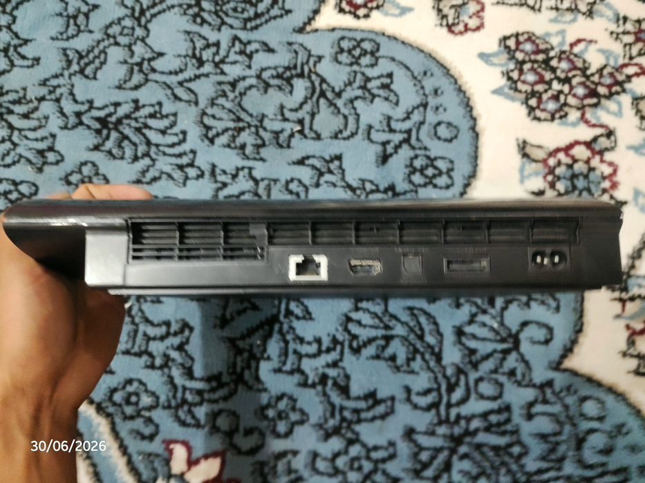 PlayStation 3 ( PS3 ) super slim 500GB, oyinlari bor fuul kamplekt