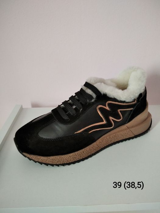 Зимние кроссовки Турция