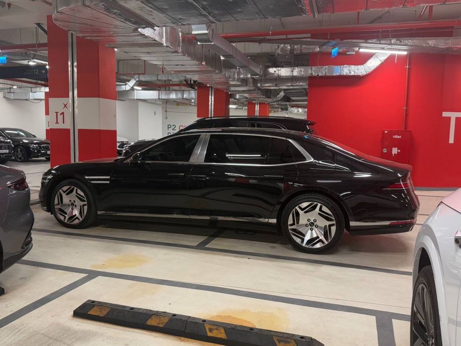 Аренда свадебных машин на вашу выбор .