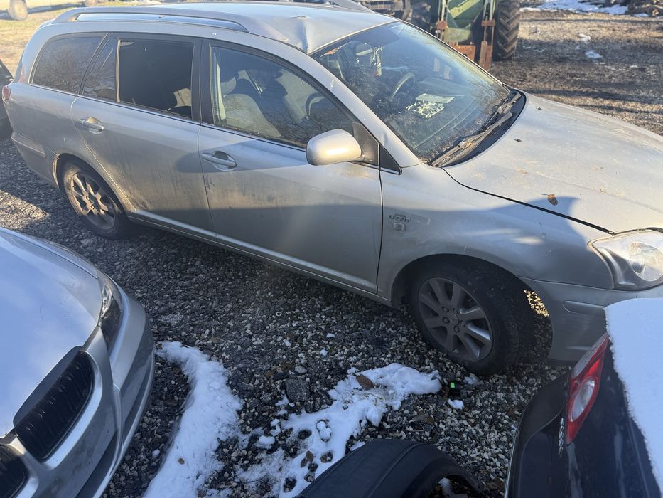Toyota avensis 2,2 D-CAT 177ks na chasti/тойота авенсис 2,2д-кат 177кс