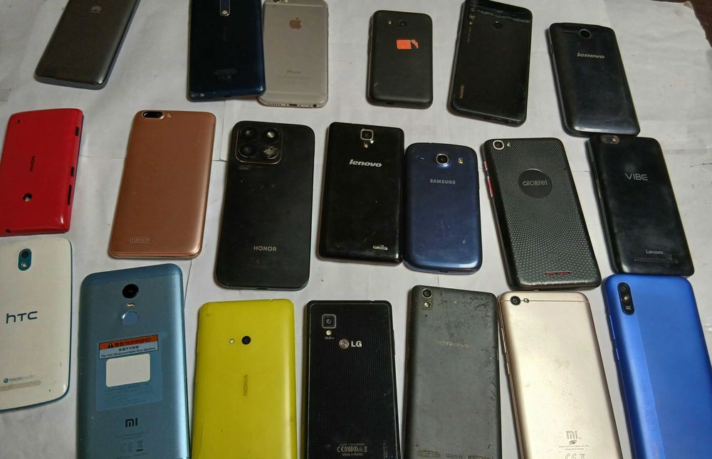 Лот телефони LG Samsung Xiaomi Huawei
