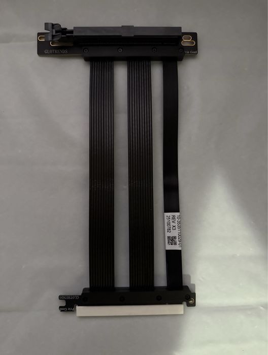 Cablu 15/20cm PCIe 5.0 X16 GPU Riser placa video RX RTX compatibil cu GPU-uri PCIe 5.0/4.0,unghi 90/180 grade montare verticală GPU - diferite modele