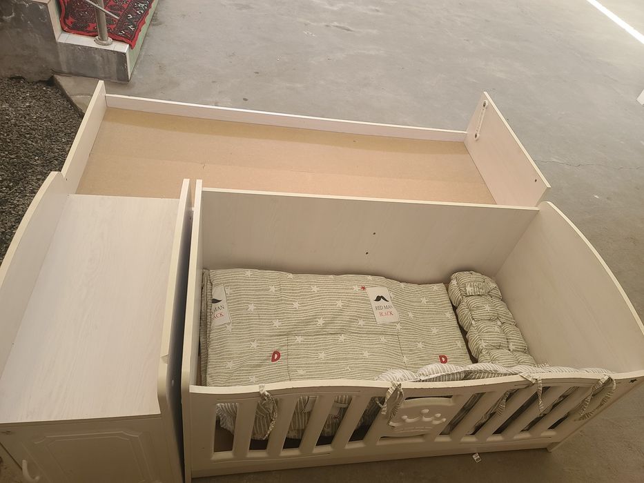 Детский комплек кроват