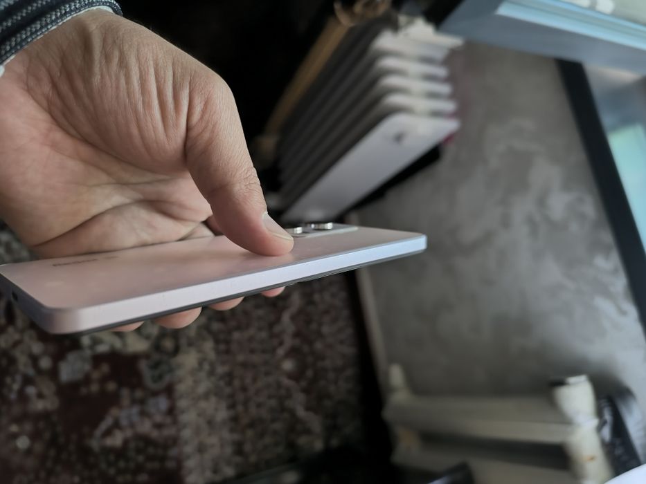 Redmi note 12 pro 5g black va pink rangda