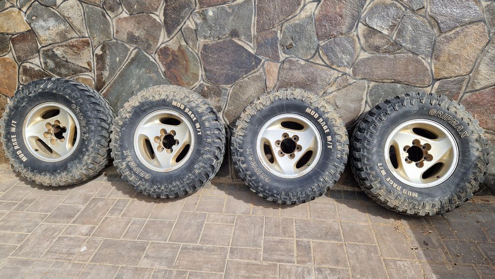 Roti complete 33 12.5 r 16