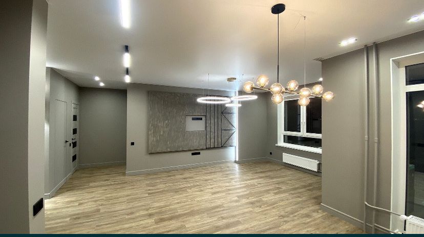 Ремонт поклейка обоев багетов покраска стен потолок