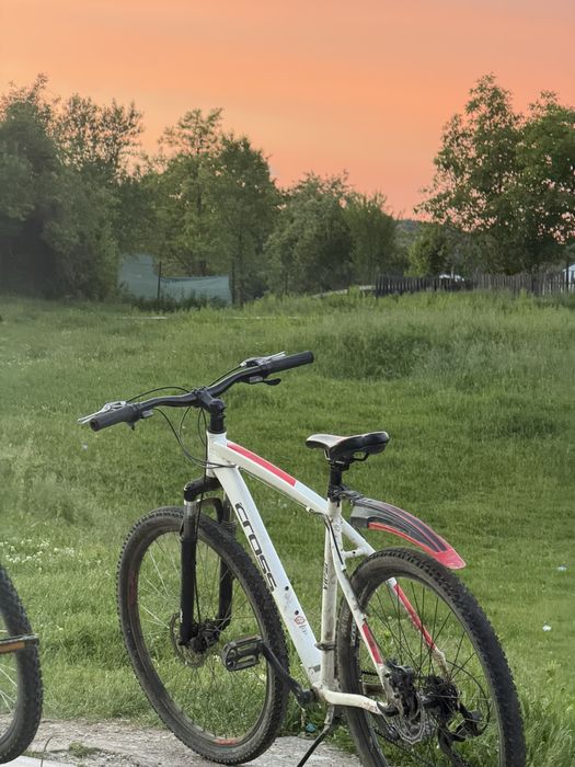 Vand bicicleta cross