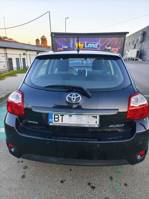 TOYOTA Auris 2011 — imagine 3