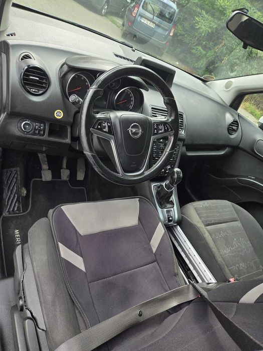 opel meriva ,2015