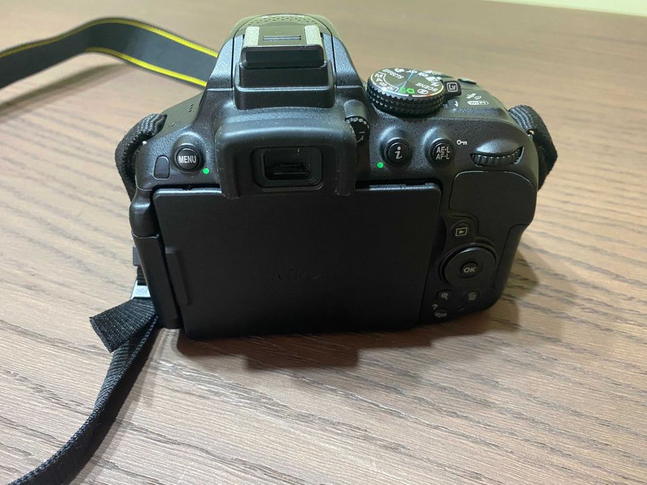 Kit Nikon D5300 – Stare excelentă