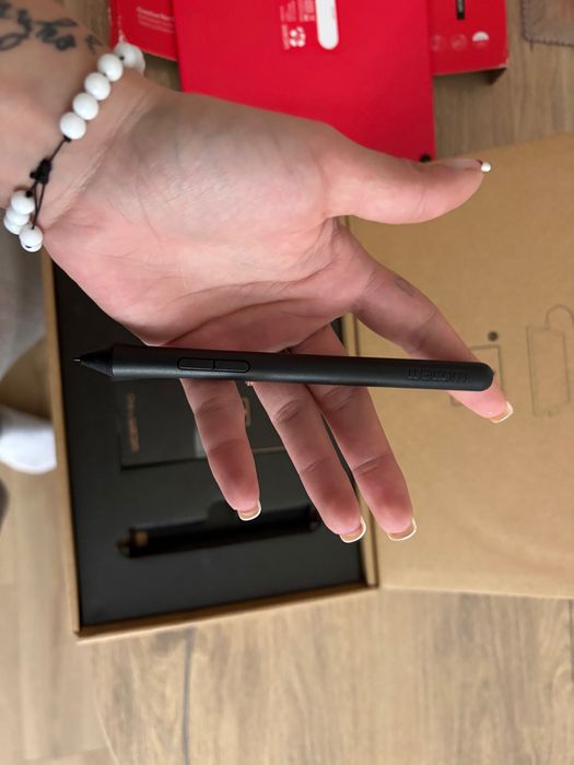 Графичен таблет Wacom One by Wacom Medium CTL-672 – като нов