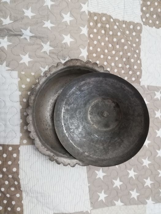 Османски турски сахан бакър ръчно кован капаклия уникат антика