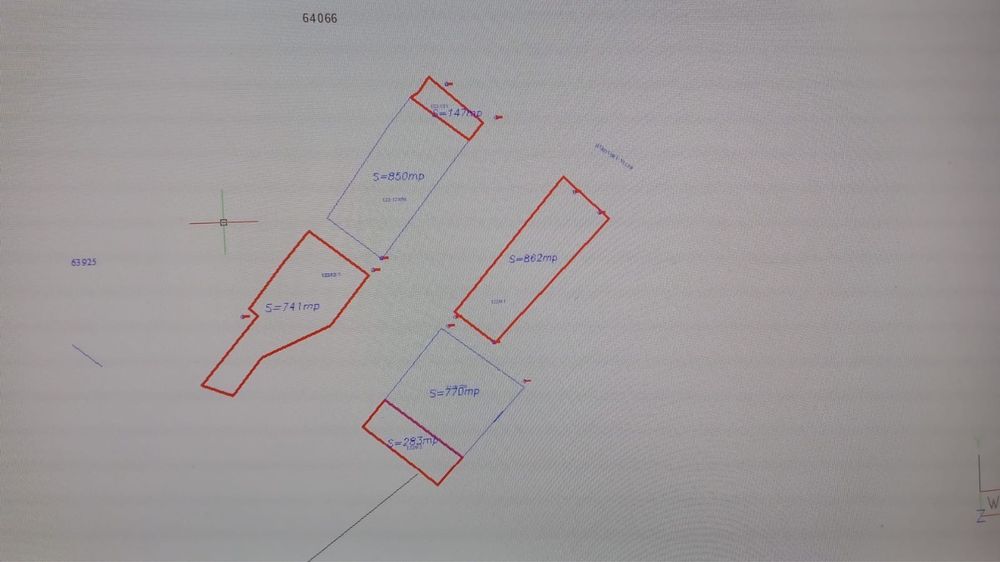 Vand 2 parcele de teren