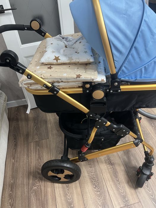 Продам коляску новый