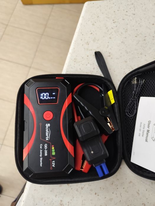 Преносим стартер за кола, 2000A, power bank USB x2, LED фенерче с 3 режима