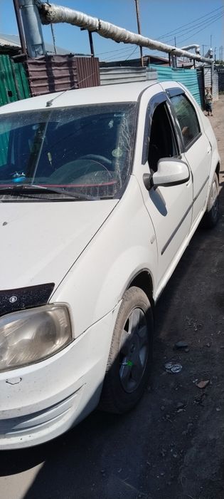 Продам авто Рено Логан 1.