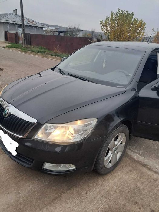 Vând Skoda Octavia 2